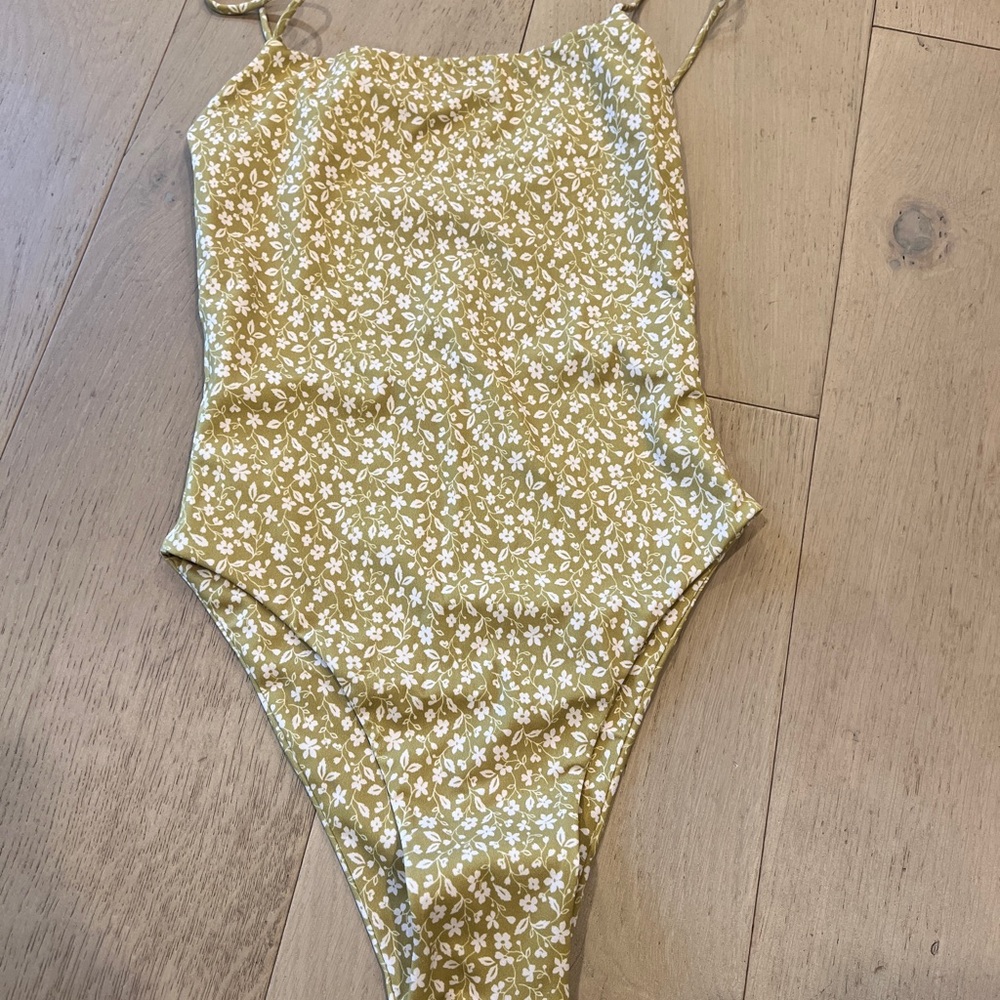 Reza Swimsuit - New with tags - Small - Green floral